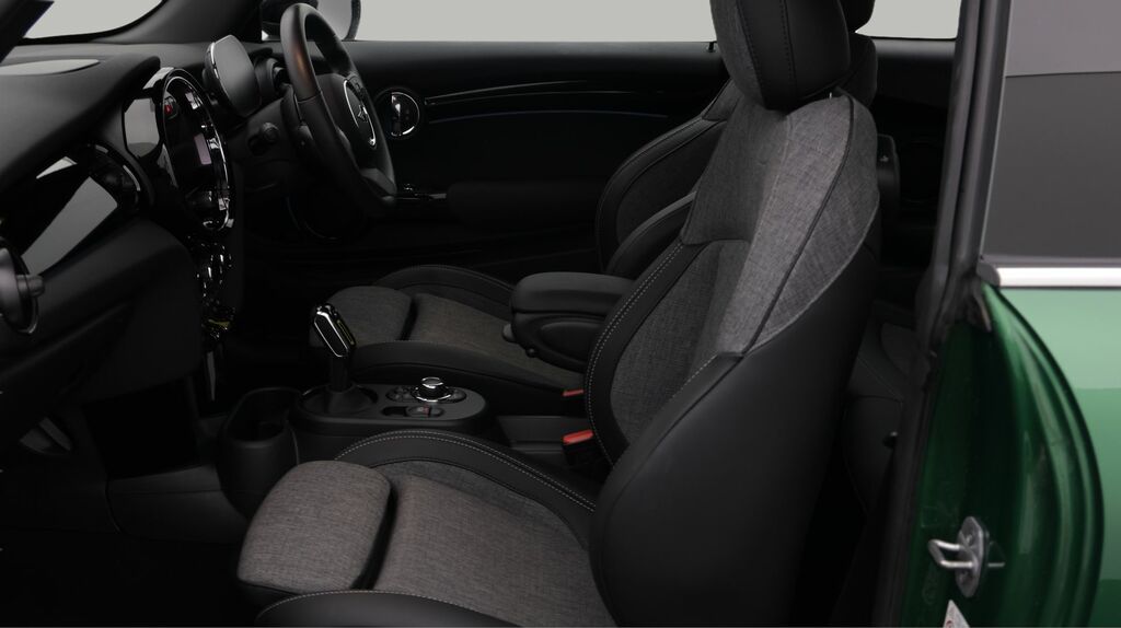 Mini Electric 32.6Kwh Level 3 Hatchback 184 P Black #14