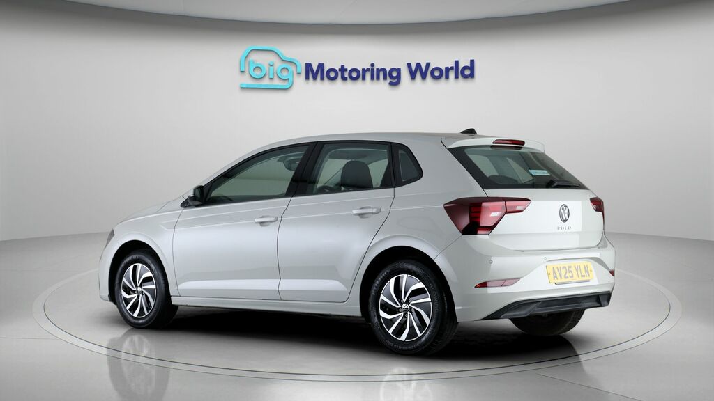 Volkswagen Polo Life Grey #5