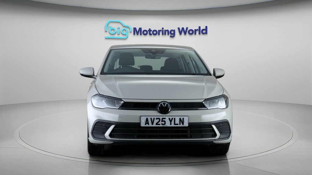 Volkswagen Polo Life Grey #2