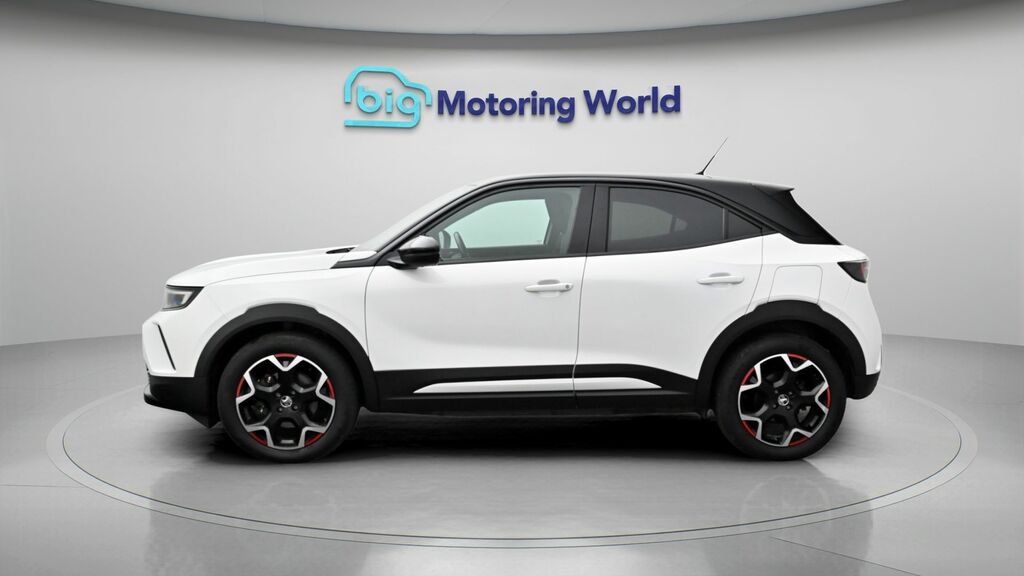 Vauxhall Mokka-e Gs White #4