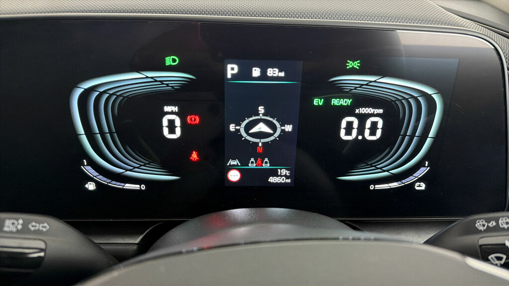 Kia Niro Kia Niro 3 White #24