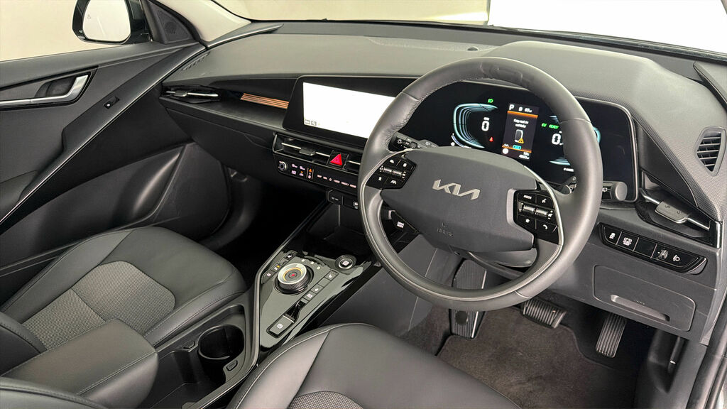 Kia Niro Kia Niro 3 White #9