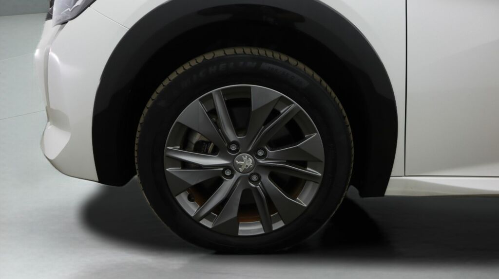 Peugeot e-208 208 Gt Premium Ev Red #18