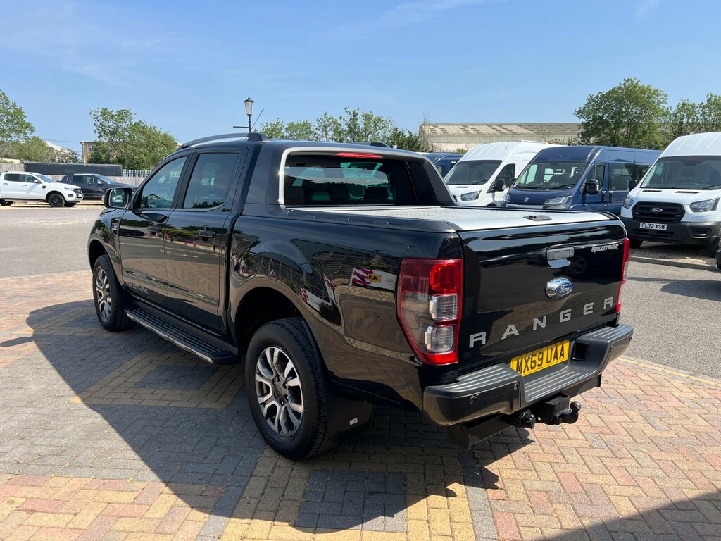 Ford Ranger Tdci 200 Wildtrak 4Wd Double Cab With Rollnlock MX69UAA Black #5