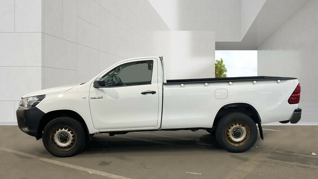 Toyota HILUX D-4d 150 Active 4Wd Single Cab White #5