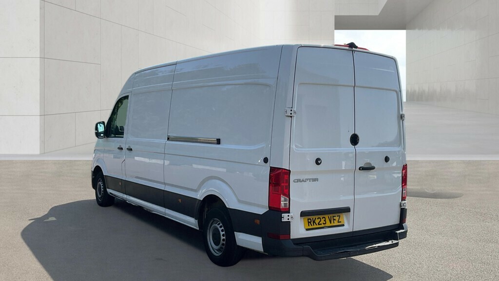 Volkswagen Crafter Cr35 Tdi 177 Trendline Lwb High Roof Dsg White #3