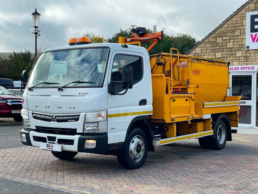 Mitsubishi Fuso Canter 7C15 34 4X2 Day Cab 7.5Ton Hgv Hot Box Truck Lorry White #3