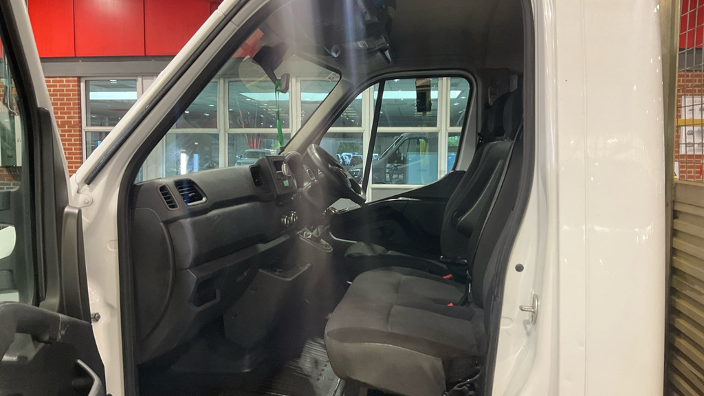 Renault Master Ml35 Dci 125 Business Mwb Single Cab Alloy Beavert White #6