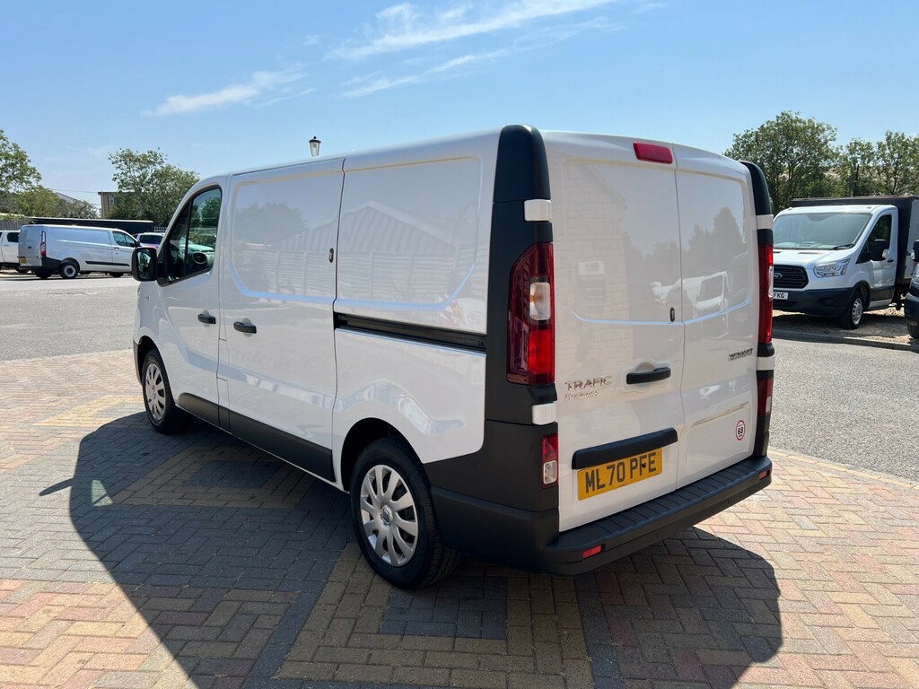 Renault Trafic Sl28 Dci 120 Business Energy Swb Low Roof 23277 White #5