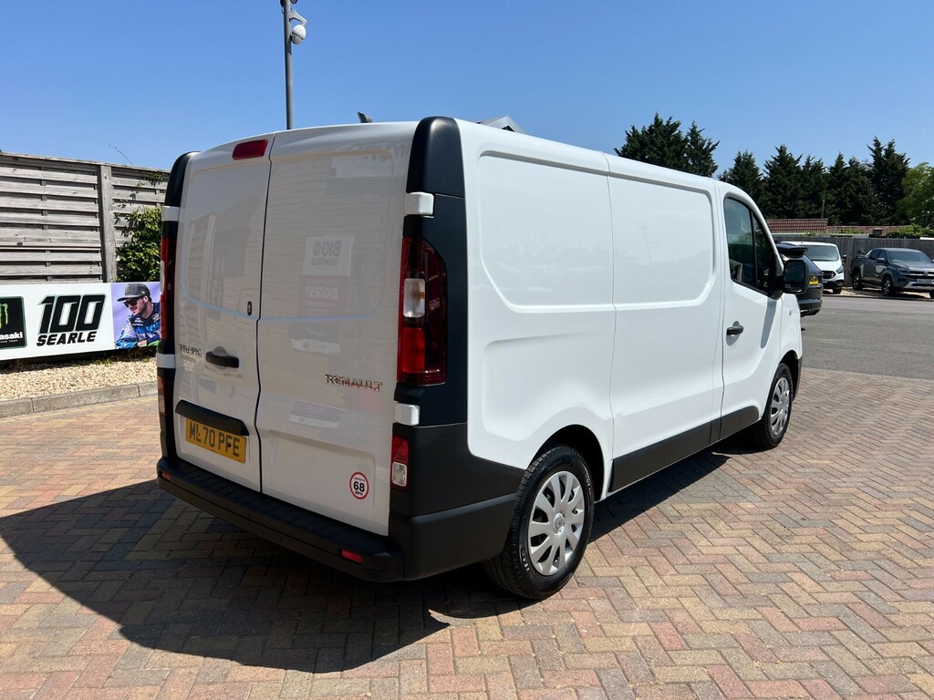 Renault Trafic Sl28 Dci 120 Business Energy Swb Low Roof 23277 White #3