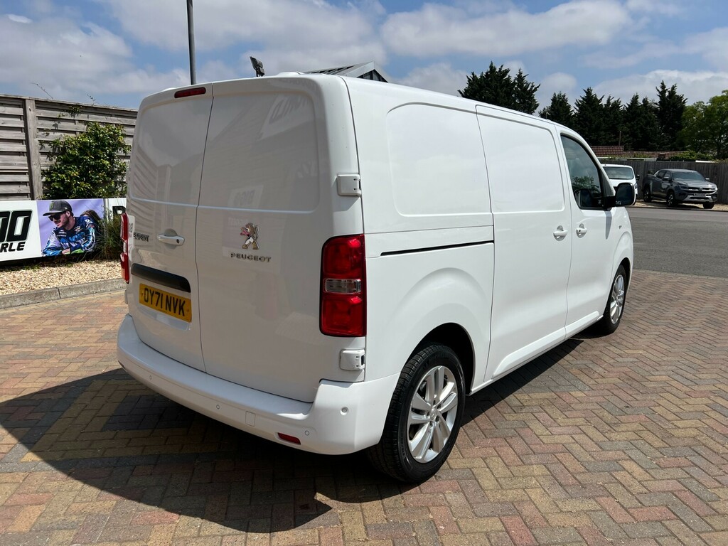 Peugeot Expert 1200 Bluehdi 180 L2h1 Asphalt Standard Eat8 Mwb Lo OY71NVK White #3