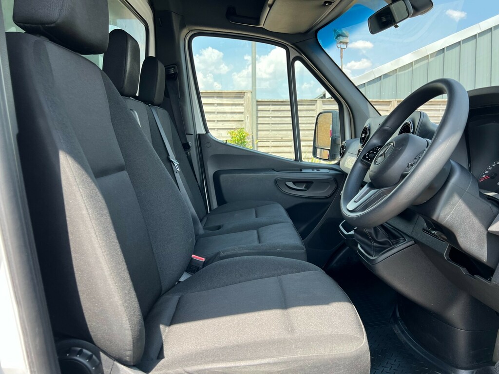 Mercedes-Benz Sprinter 315 Cdi 150 L3 Progressive Lwb 16Ft Luton Rwd 232 White #6