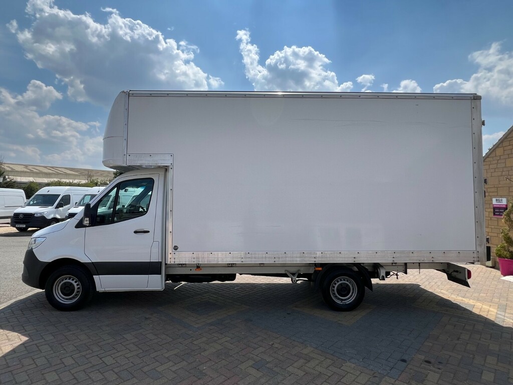 Mercedes-Benz Sprinter 315 Cdi 150 L3 Progressive Lwb 16Ft Luton Rwd 232 White #2