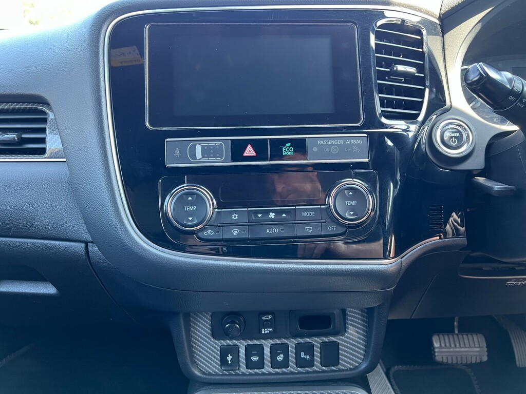 Mitsubishi Outlander 4 Black #14