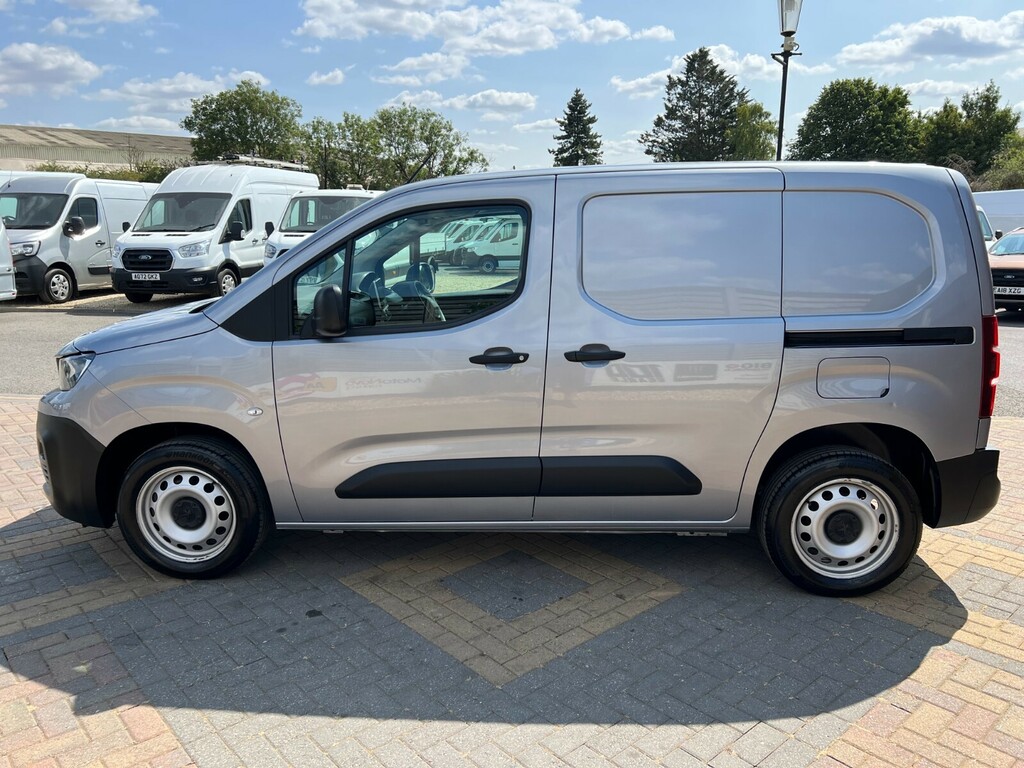 Peugeot Partner 1000 Bluehdi 100 L1h1 Professional Premium Plus Sw FT72EUM Grey #6