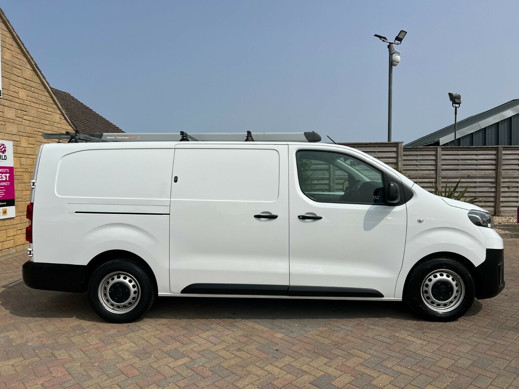 Toyota PROACE 2.0D 120 Icon Long Low Roof 23315 White #2