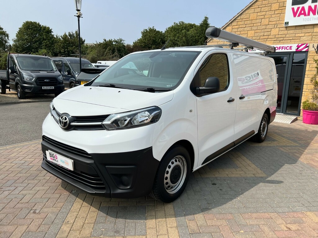 Toyota PROACE 2.0D 120 Icon Long Low Roof 23315 White #4