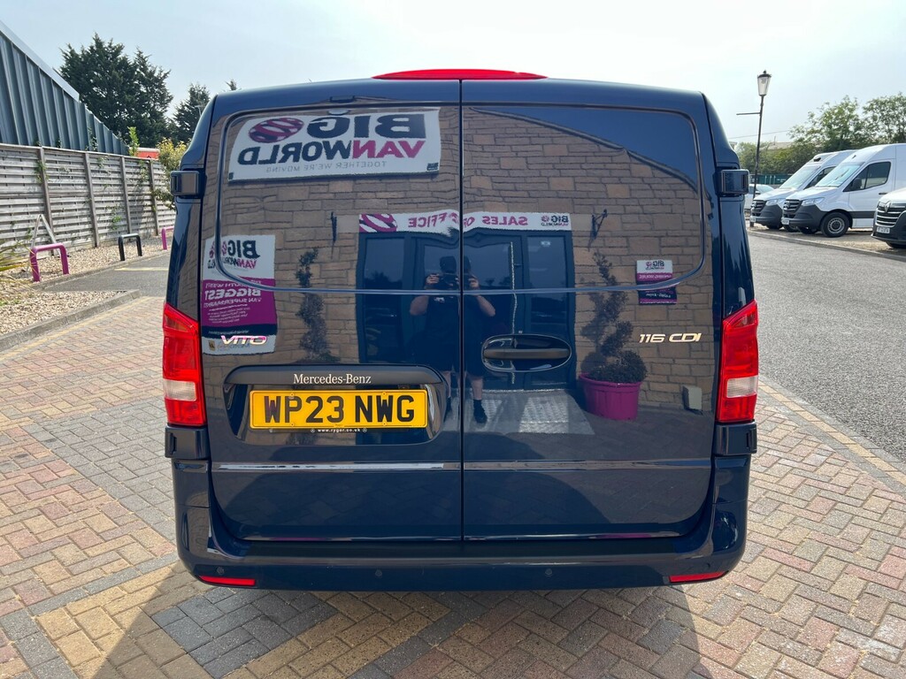 Mercedes-Benz Vito 116 Cdi 163 L2h1 Premium 9G-tronic Lwb Low Roof Rw Blue #4