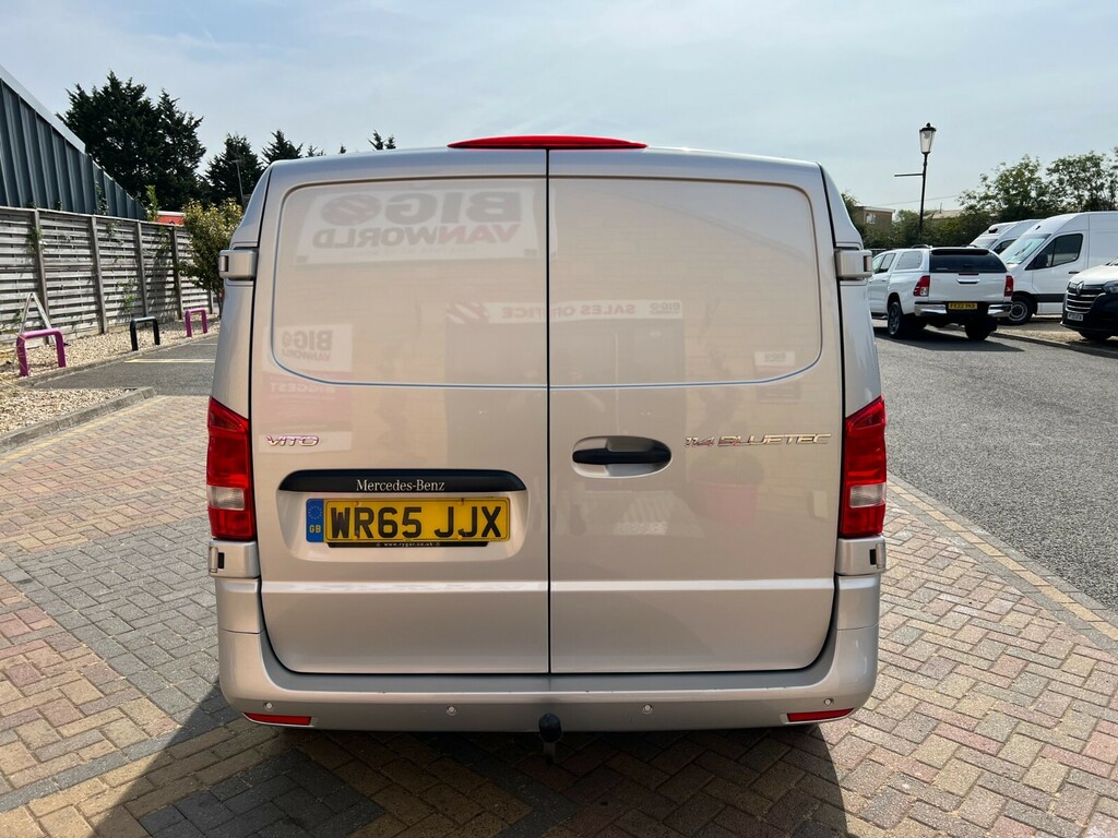 Mercedes-Benz Vito 2.1L Null White #4
