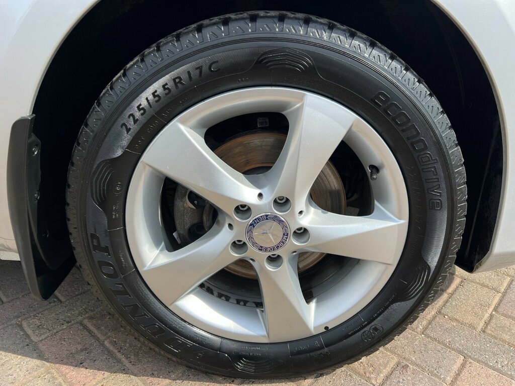 Mercedes-Benz Vito 2.1L Null White #40