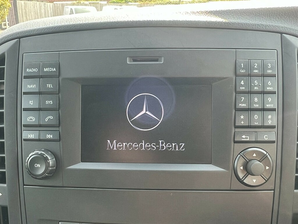 Mercedes-Benz Vito 2.1L Null White #15