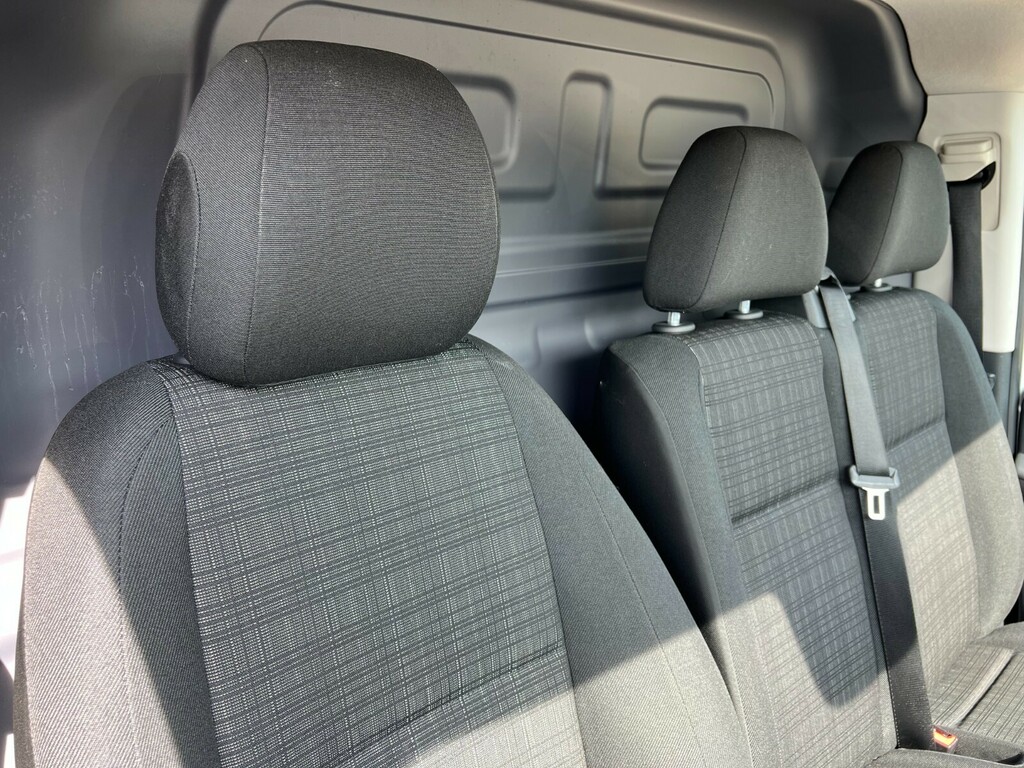Mercedes-Benz Vito 2.1L Null White #9