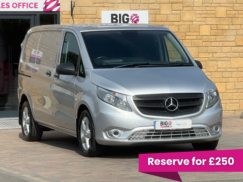 Mercedes-Benz Vito 2.1L Null White #1