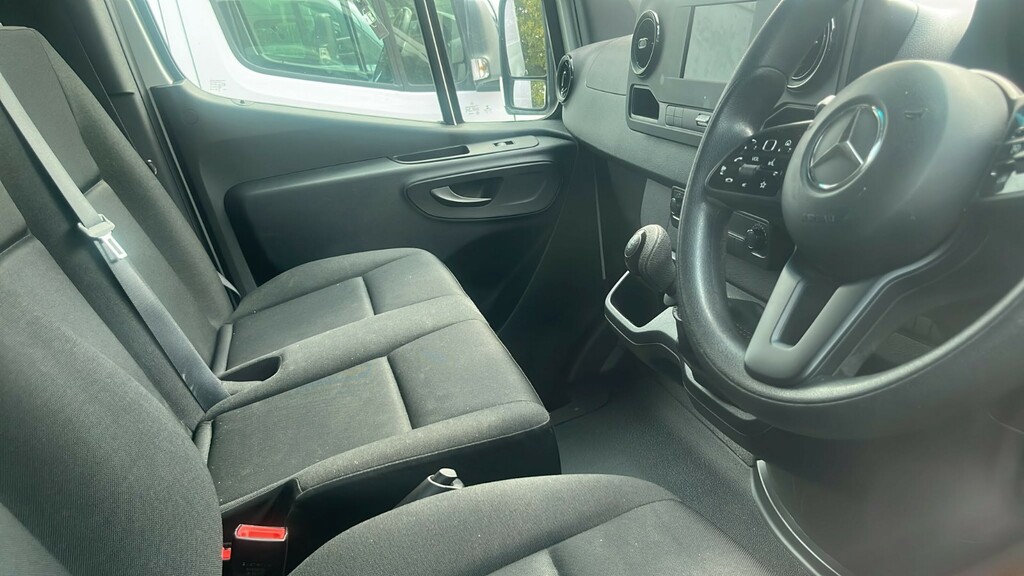 Mercedes-Benz Sprinter 314 Cdi 143 L2h2 Mwb High Roof Fwd White #3