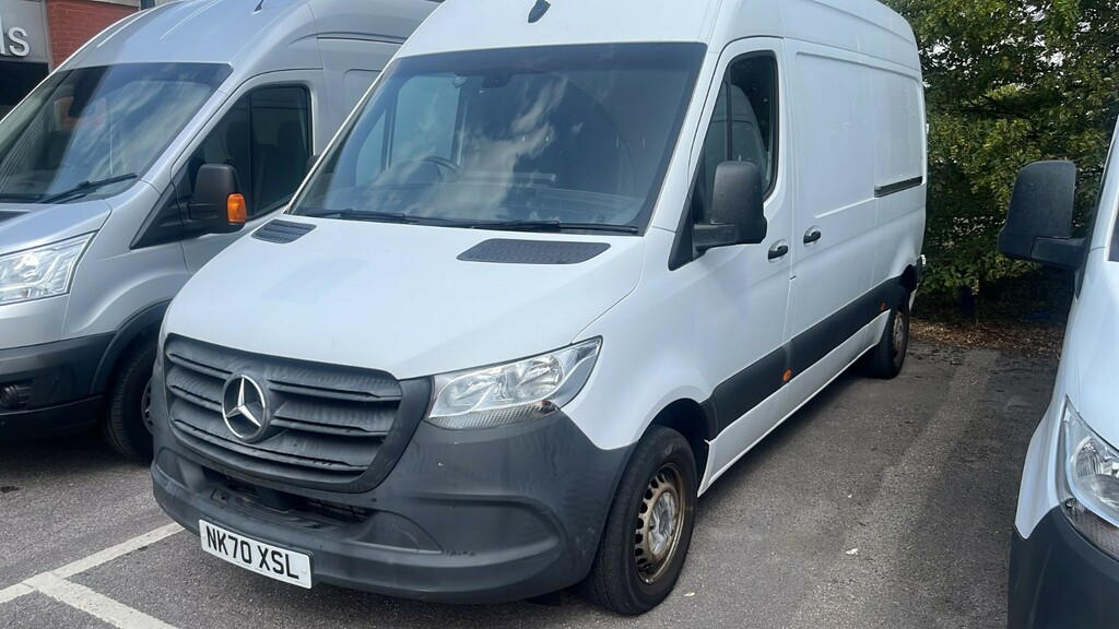 Mercedes-Benz Sprinter 314 Cdi 143 L2h2 Mwb High Roof Fwd White