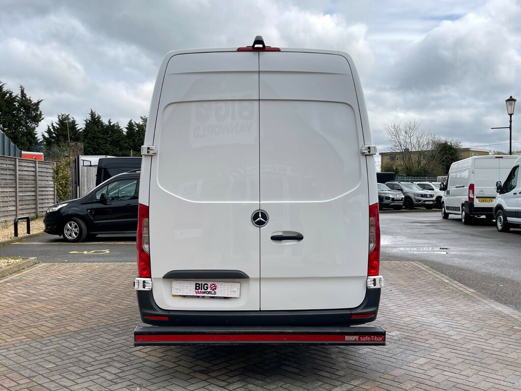 Mercedes-Benz Sprinter 315 Cdi 150 L3h2 Progressive Lwb High Roof Rwd White #4