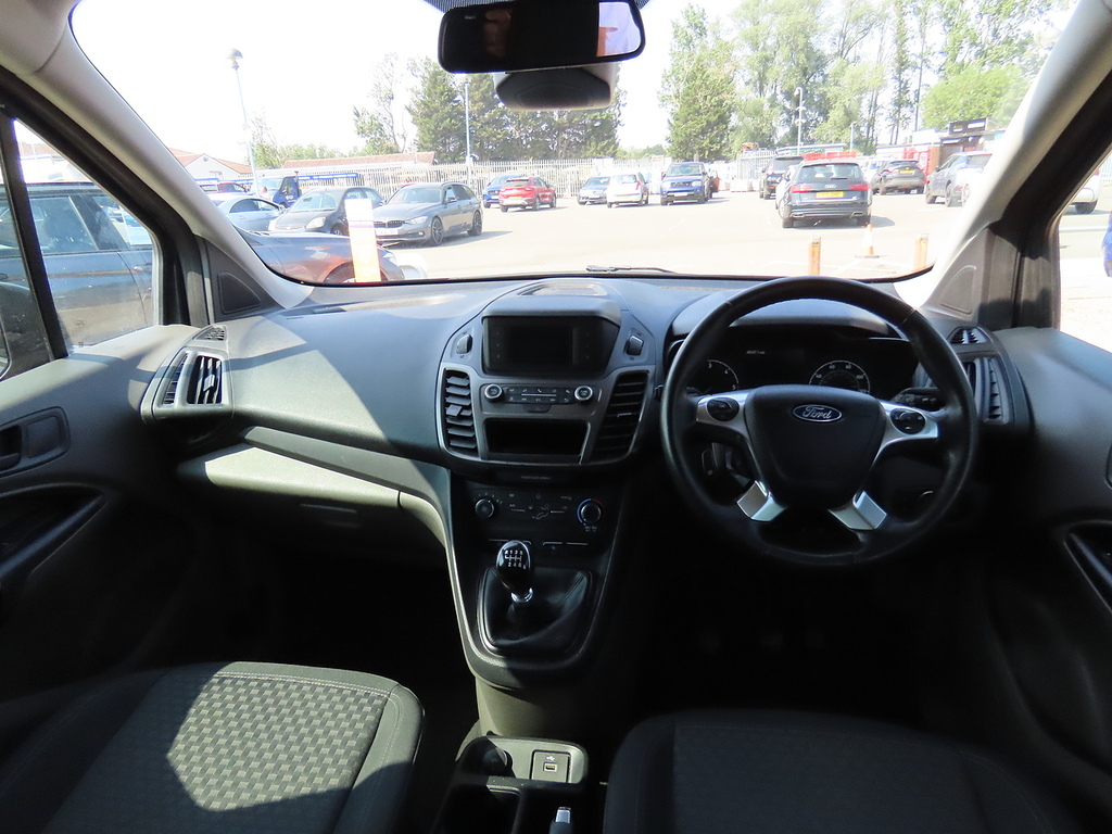 Ford Tourneo Connect 1.5 Ecoblue 120 Titanium Powershift Silver #12