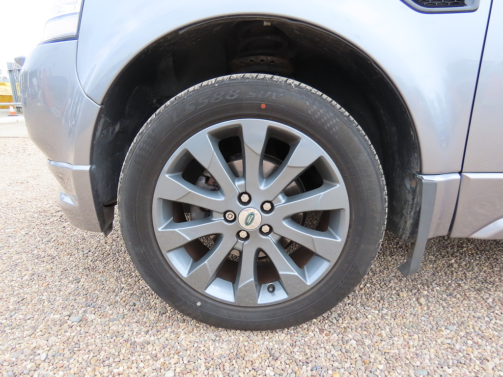 Land Rover Freelander 2 Freelander Black White Td4 Black #32