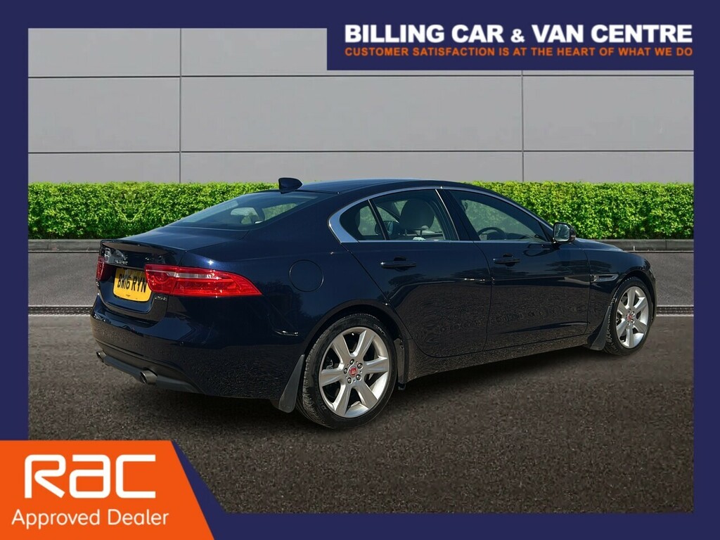 Jaguar XE 2.0 Gtdi Portfolio Saloon Euro 6 Blue #3