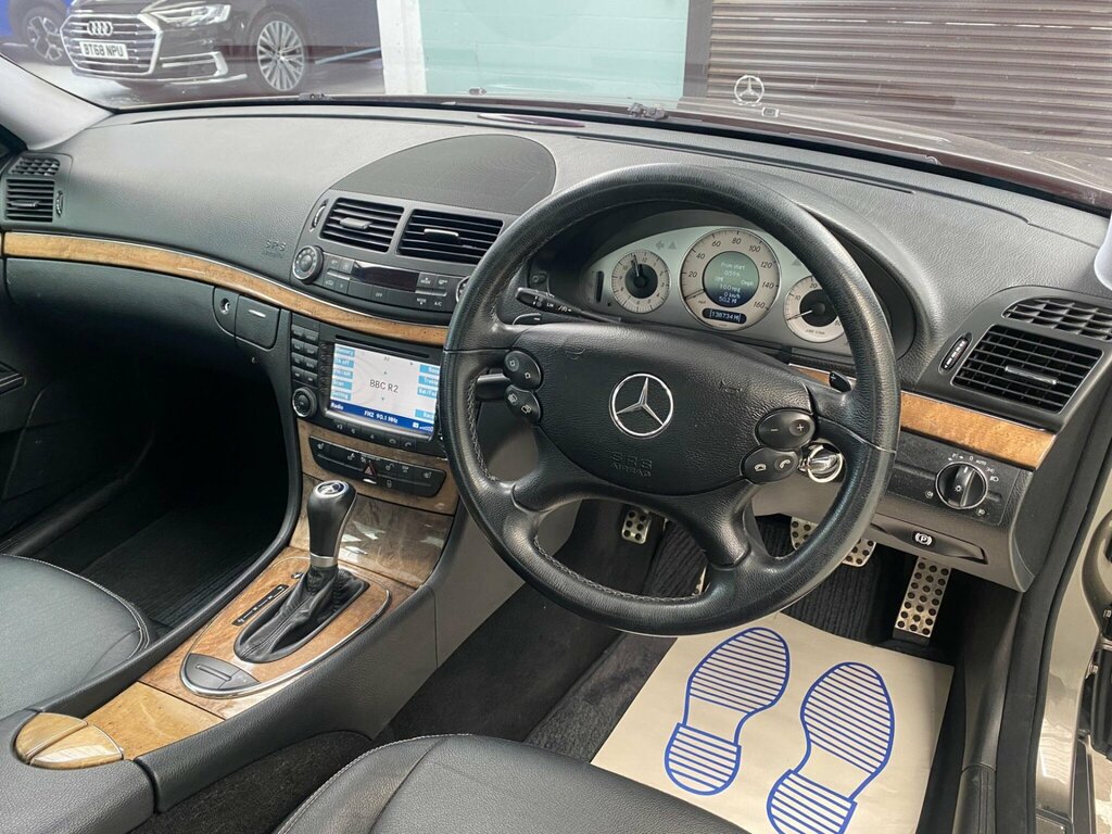 Mercedes-Benz E Class 3.0 E320 Cdi Sport G-tronic Grey #3