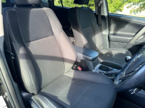 Toyota Rav 4 Icon D-4d 124 Silver #23