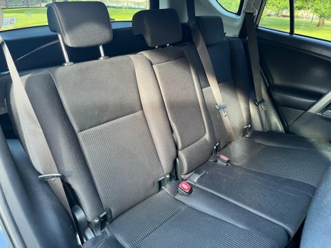 Toyota Rav 4 Icon D-4d 124 Silver #26
