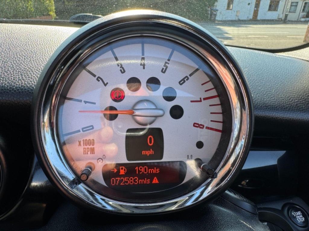 Mini Convertible 1.6 One Euro 5 Silver #25