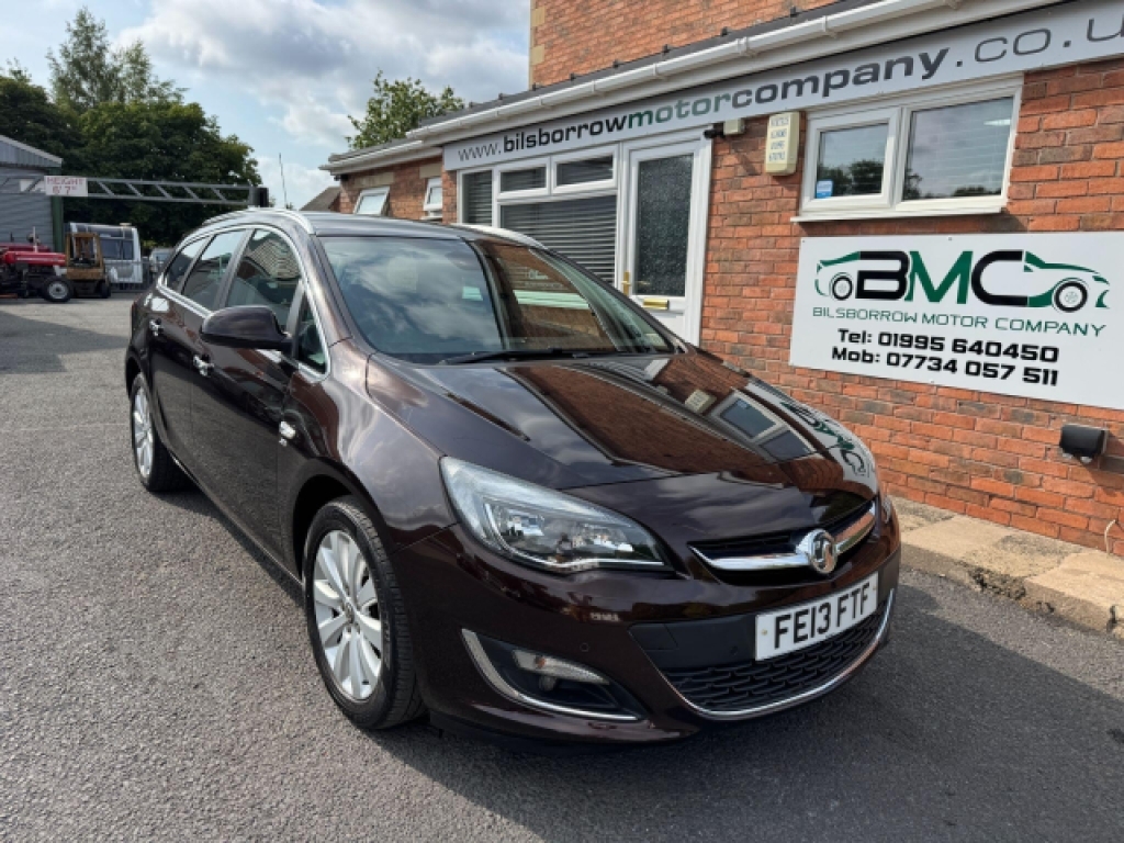 Vauxhall Astra 2.0 Cdti Se Sports Tourer Euro 5 S S Brown