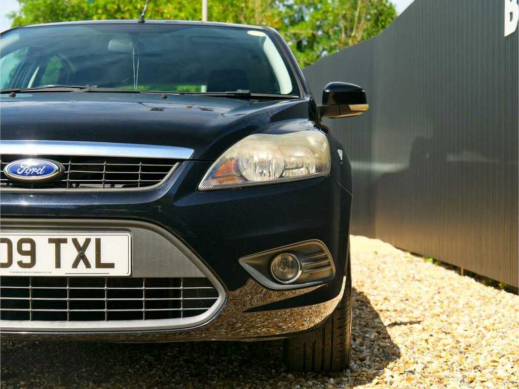 Ford Focus Zetec 100 GY09TXL Black #5