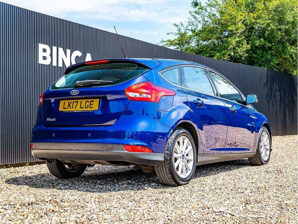 Ford Focus Titanium Blue #5