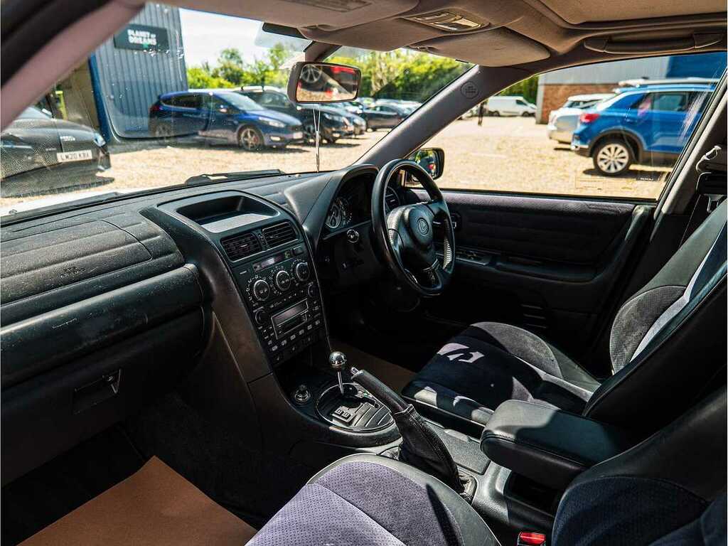 Lexus IS 200 2.0 Se Black #17