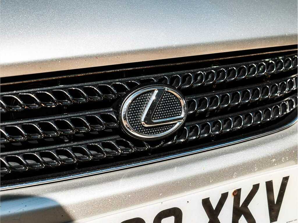 Lexus IS 200 2.0 Se Black #3
