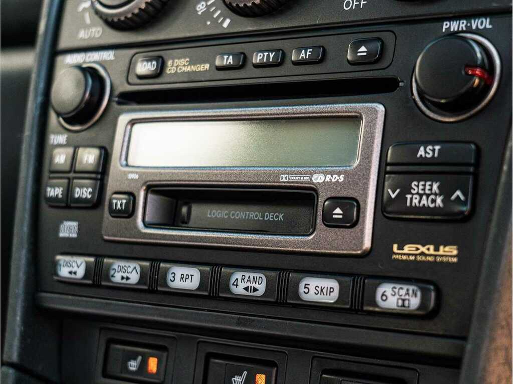 Lexus IS 200 2.0 Se Black #30