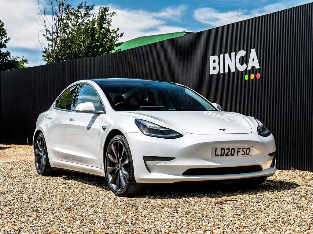Tesla Model 3 Performance Awd White