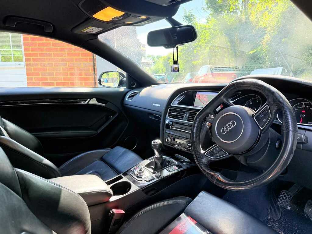 Audi A5 Black Edition Plus White #3