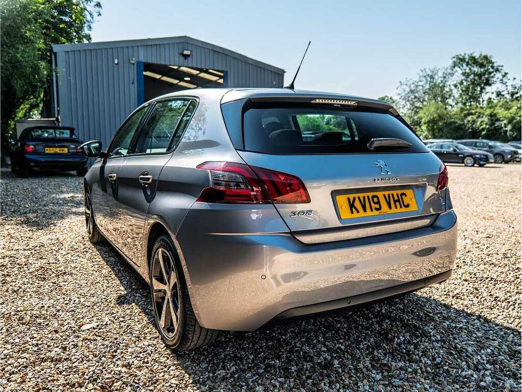 Peugeot 308 Estate 1.2 Puretech Gpf Gt Line Eat Euro 6 Ss 5 White #31