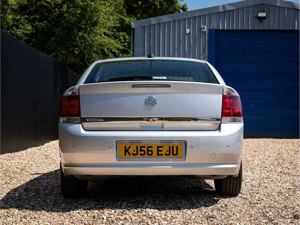 Vauxhall Vectra Design Auto Silver #6
