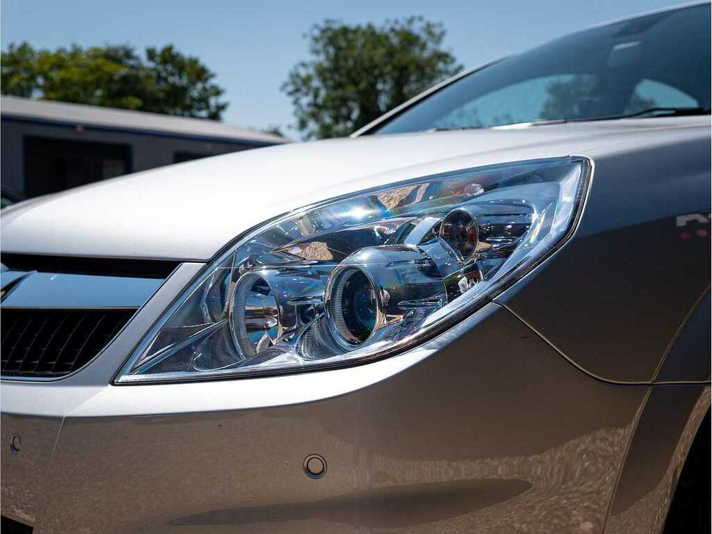 Vauxhall Vectra Cdti Design Silver #14