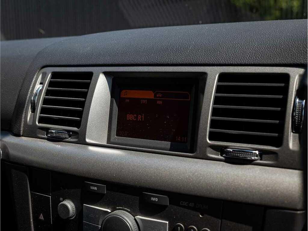 Vauxhall Vectra Cdti Design Silver #33
