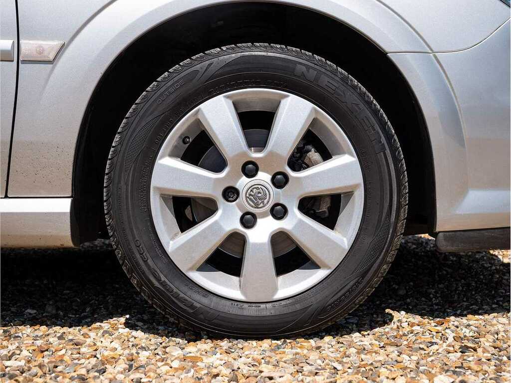 Vauxhall Vectra Cdti Design Silver #18